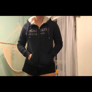 NEVER WORN Hollister Zip Up